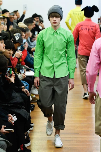 Look 5